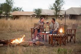 Campfire in tanzania6
